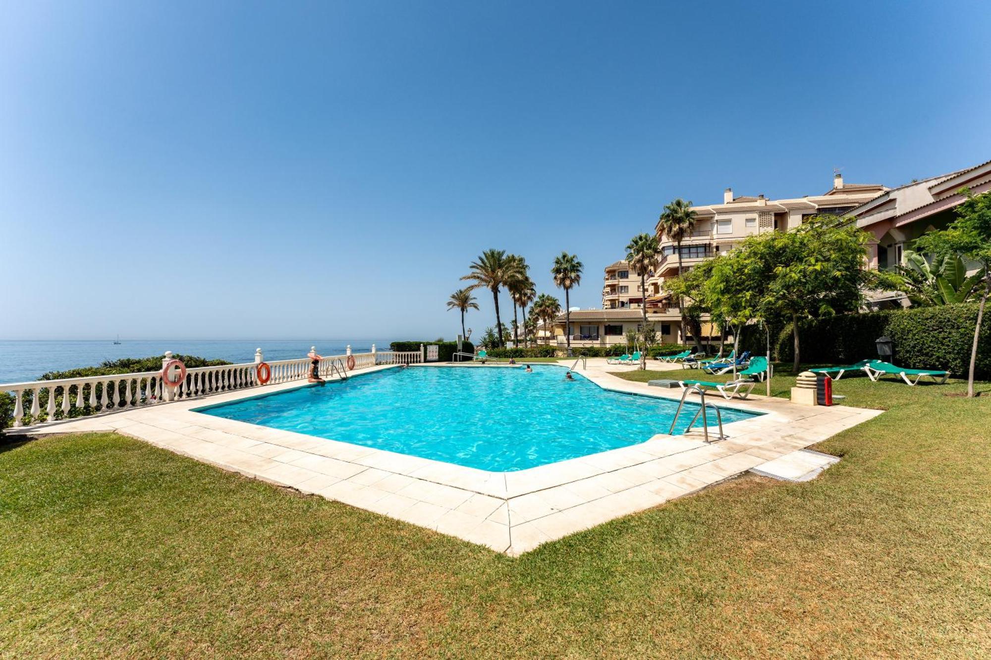 Lubina Sol Beach Sitio de Calahonda المظهر الخارجي الصورة