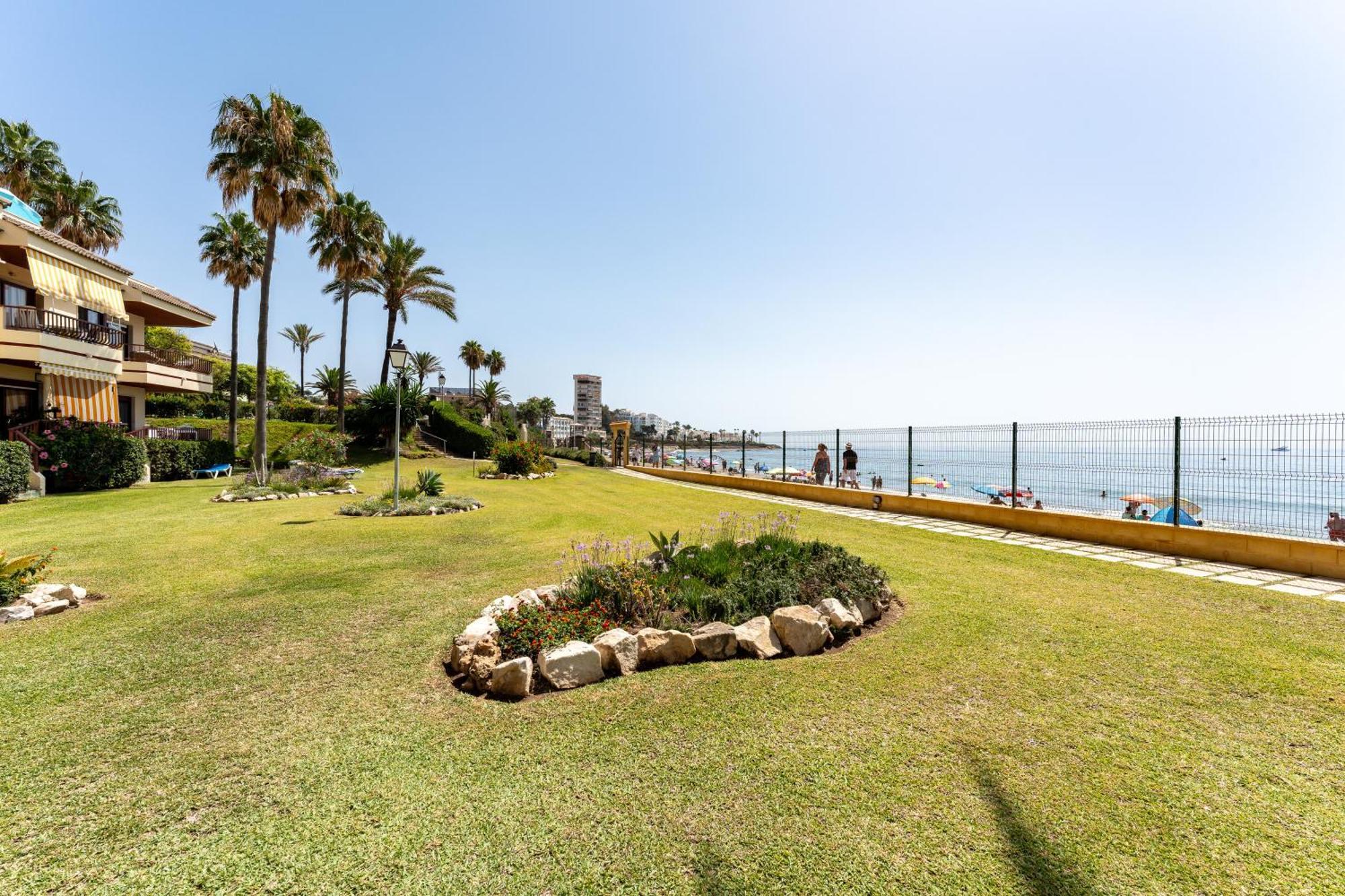 Lubina Sol Beach Sitio de Calahonda المظهر الخارجي الصورة